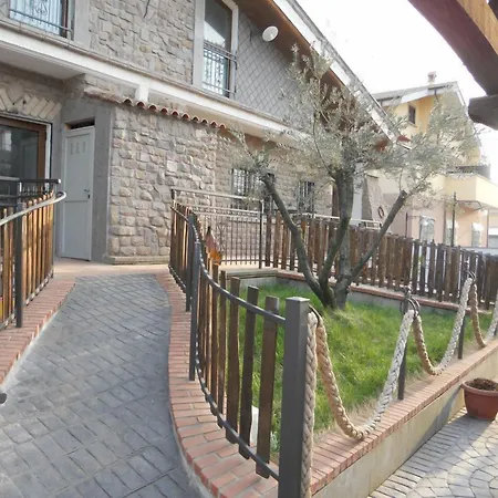 Al Casale Del Veio B&B